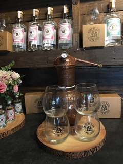 Display in the mobile Gin Bar